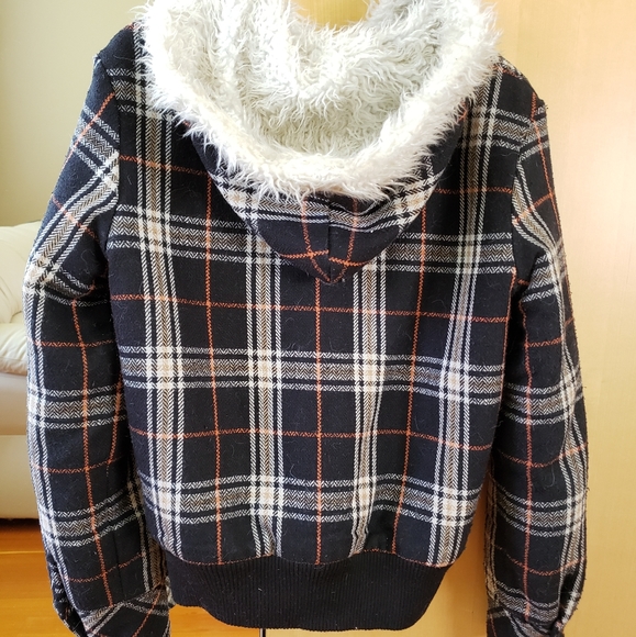 Juicy Couture Plaid Sherpa Jacket sz Small - Picture 3 of 5